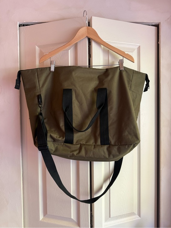 Indigo Other - Indigo Anywhere Bag - Olive Green Canvas Tote with Black Straps